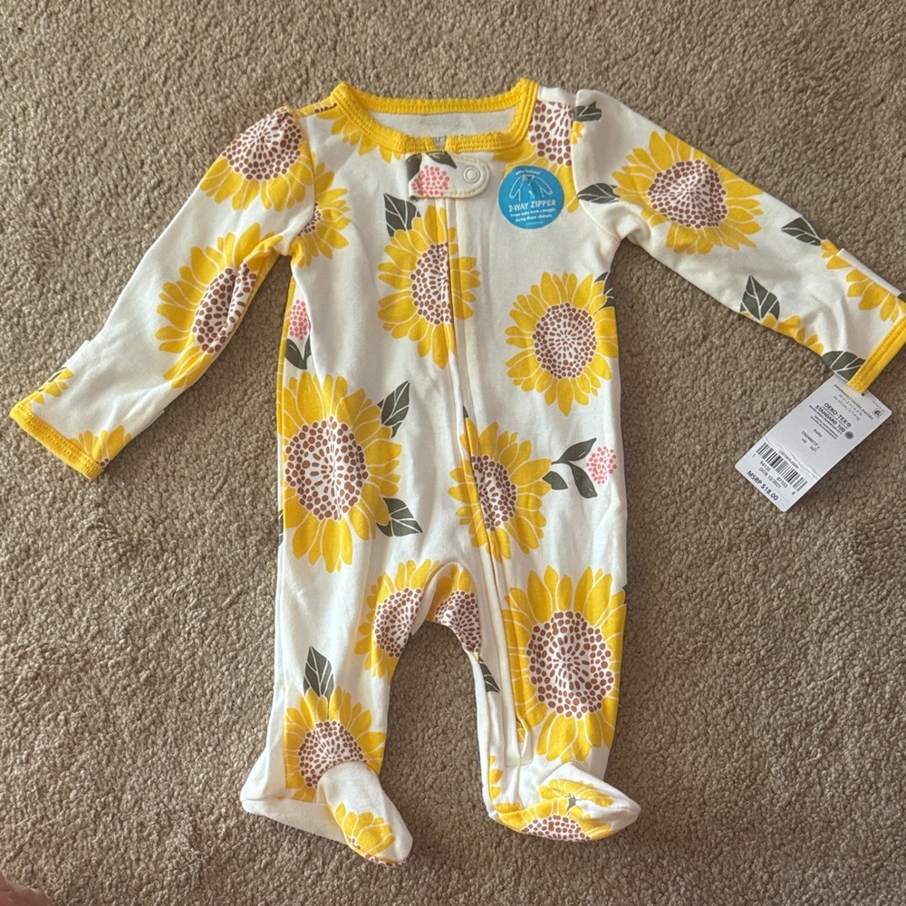 NWT Carter’s Sunflower Print Newborn Footie Pajamas